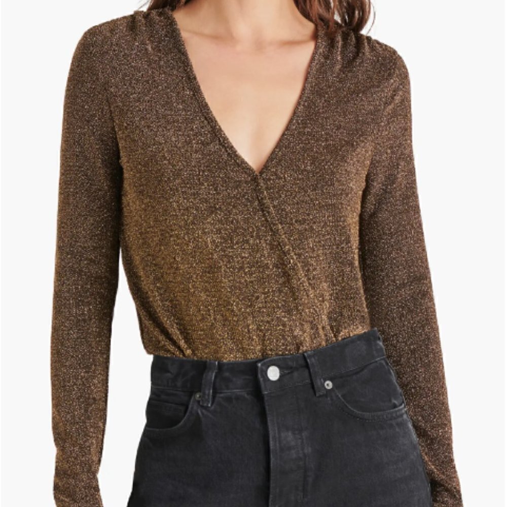 Steve Madden NWT Women's Metallic Knit Gold Long Sleeve Bodysuit Size Large